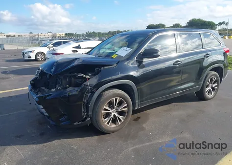 2018 Toyota Highlander Le из США, поврежденный, VIN 5TDZZRFH0JS240372
